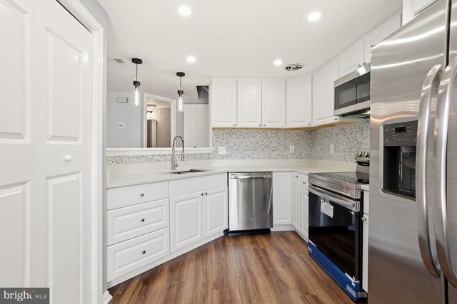 8804 RUSTBURG CIR, Gaithersburg, MD 20886