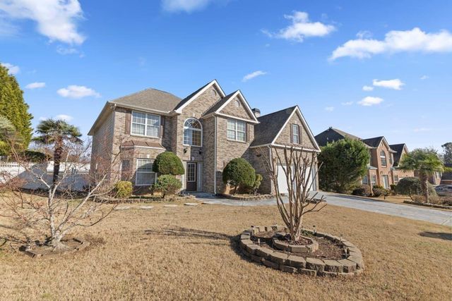 820 Kaitlyn Drive, Loganville, GA 30052