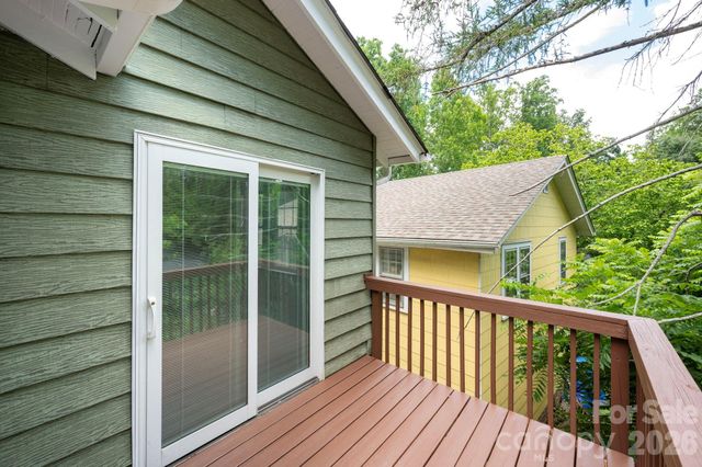 28 Chatham Road, Asheville, NC 28804