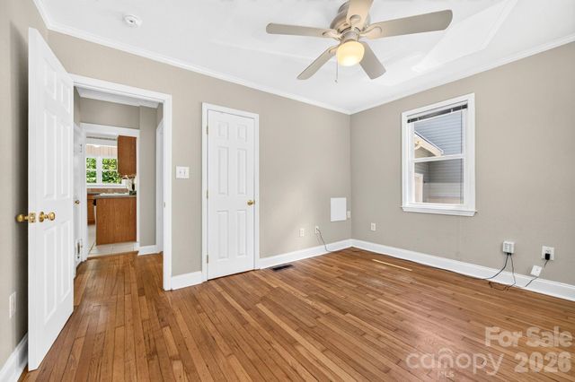 28 Chatham Road, Asheville, NC 28804