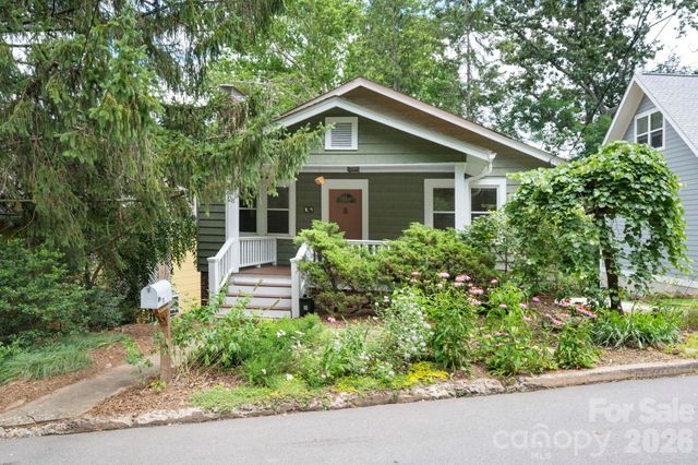 28 Chatham Road, Asheville, NC 28804