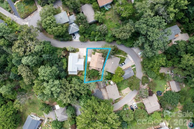 28 Chatham Road, Asheville, NC 28804