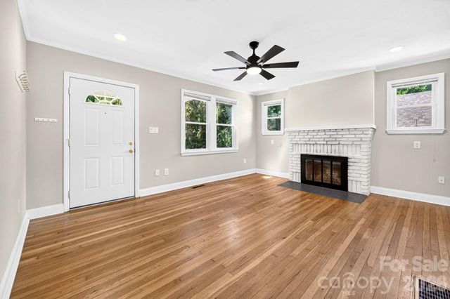 28 Chatham Road, Asheville, NC 28804