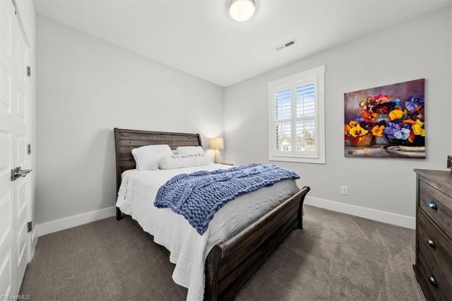 5106 Whaitley Lane, Greensboro, NC 27407