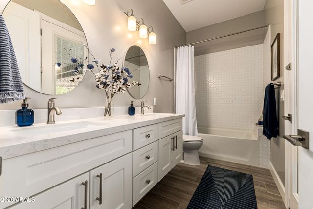 1718 S 140TH Place, Gilbert, AZ 85295