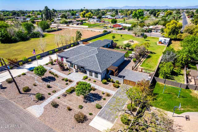 1718 S 140TH Place, Gilbert, AZ 85295