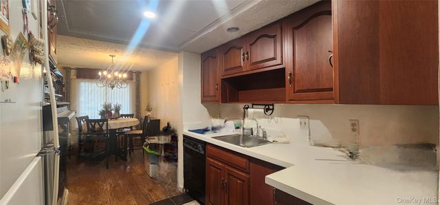 7 Cedar Park 2, Monticello, NY 12701