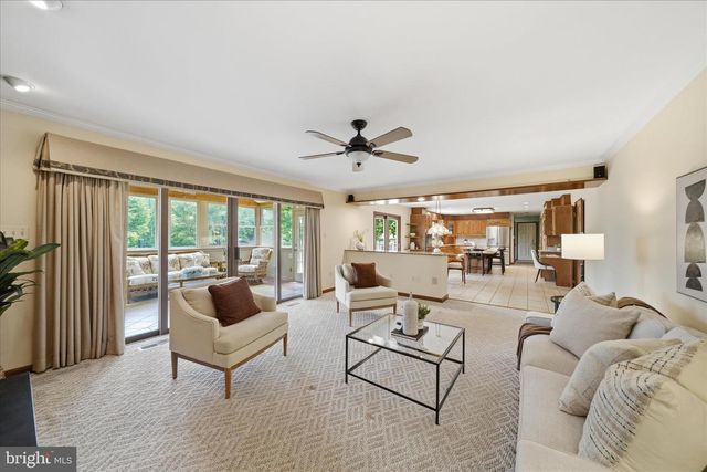 10025 BLUE BANNER DR, Germantown, MD 20876