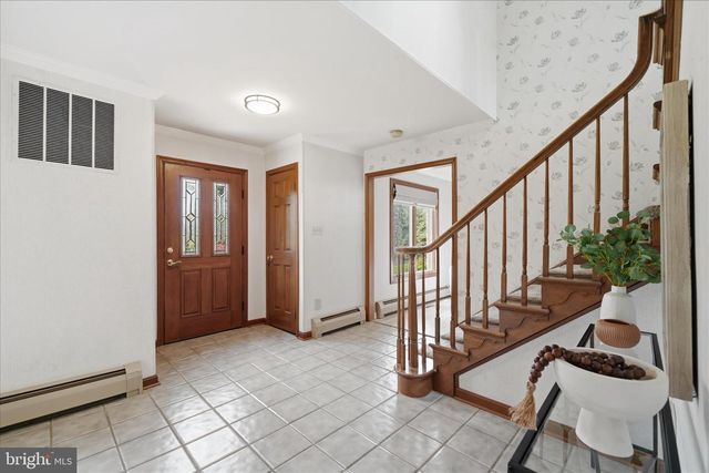 10025 BLUE BANNER DR, Germantown, MD 20876