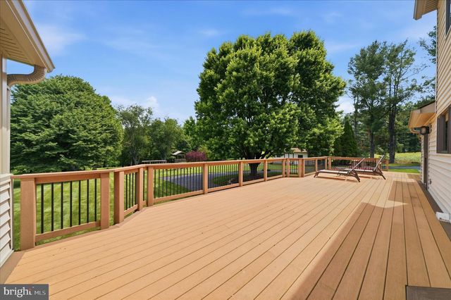 10025 BLUE BANNER DR, Germantown, MD 20876