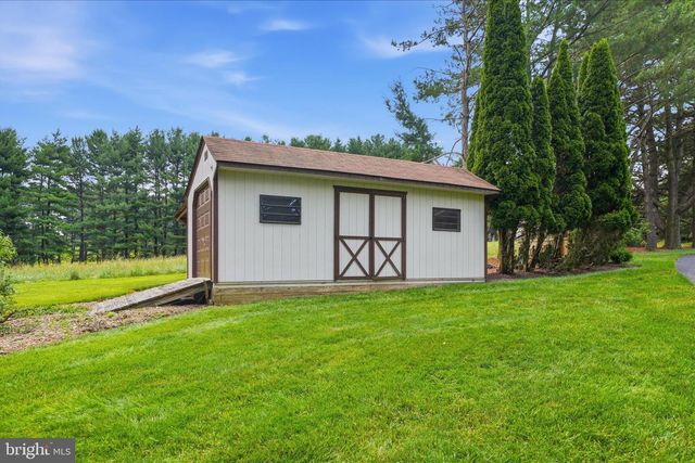 10025 BLUE BANNER DR, Germantown, MD 20876