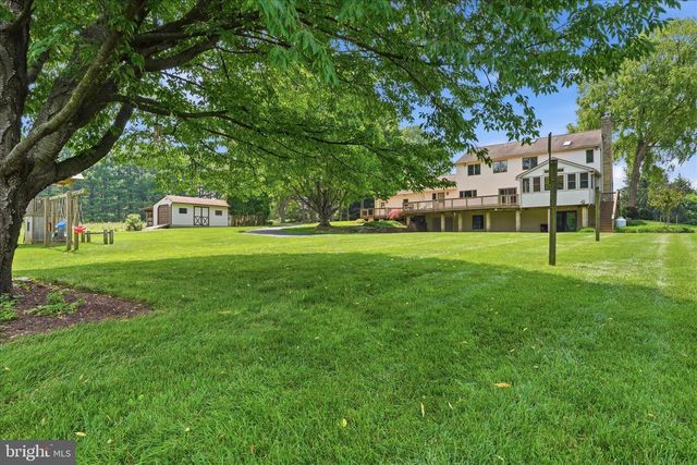 10025 BLUE BANNER DR, Germantown, MD 20876