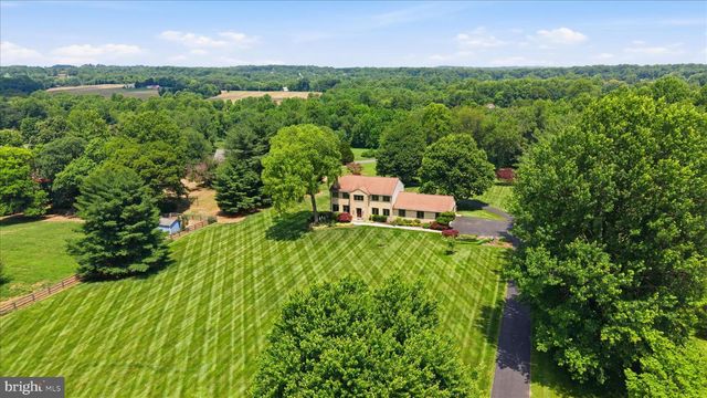 10025 BLUE BANNER DR, Germantown, MD 20876