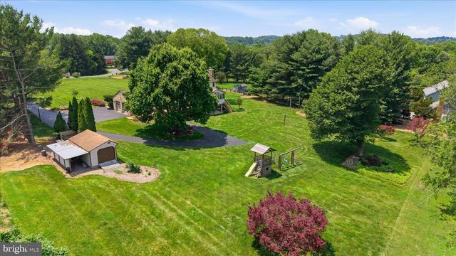 10025 BLUE BANNER DR, Germantown, MD 20876