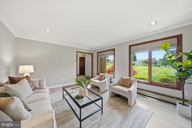 10025 BLUE BANNER DR, Germantown, MD 20876