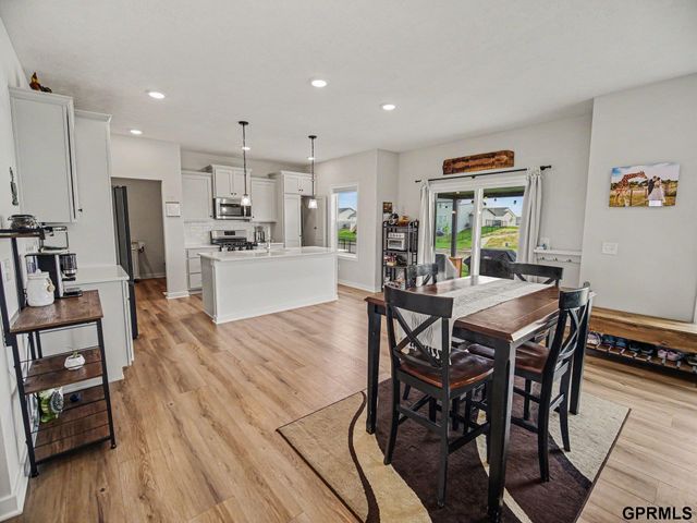 12119 S 109th Street, Papillion, NE 68046
