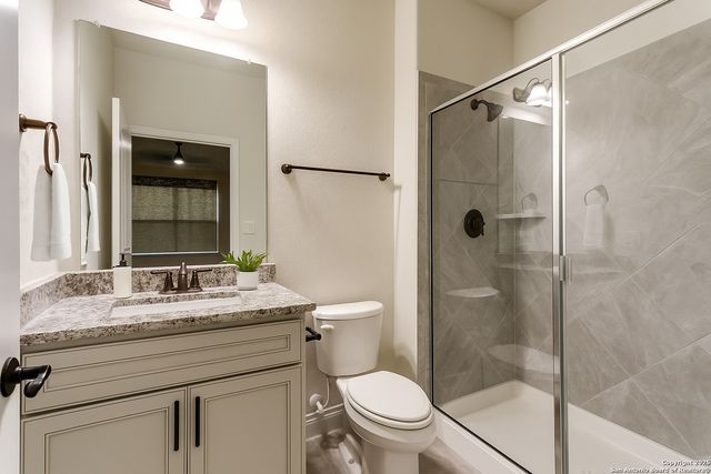 13102 GSL Dr, San Antonio, TX 78253