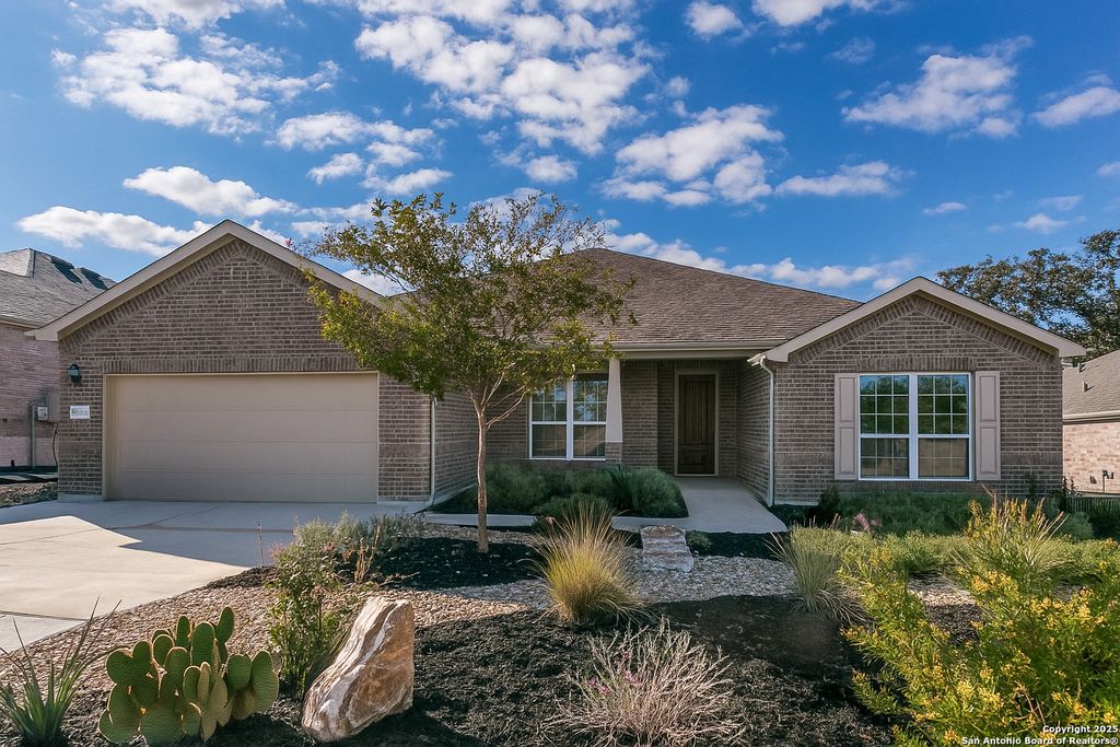 13102 GSL Dr, San Antonio, TX 78253