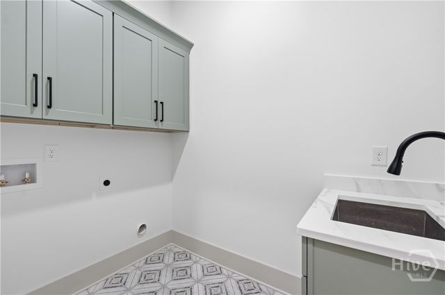 705 Spratlin Mill Drive, Hull, GA 30646