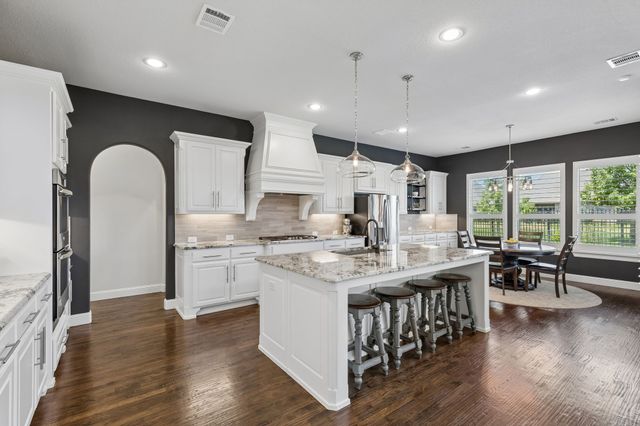 7812 Ivey, The Colony, TX 75056