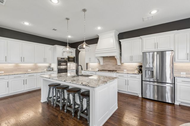 7812 Ivey, The Colony, TX 75056