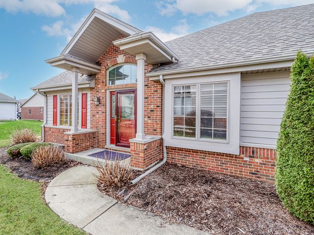 1153 Linden Circle, Beecher, IL 60401