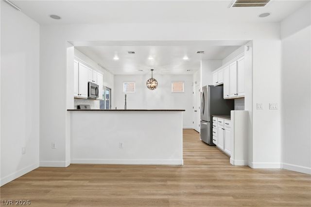 10585 Cave Ridge Street, Las Vegas, NV 89179