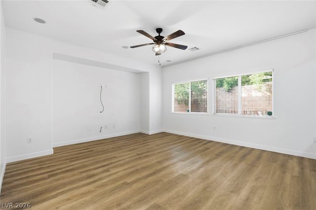 10585 Cave Ridge Street, Las Vegas, NV 89179