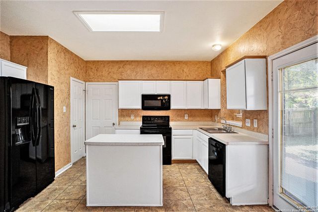 59 Lockspring, San Antonio, TX 78254