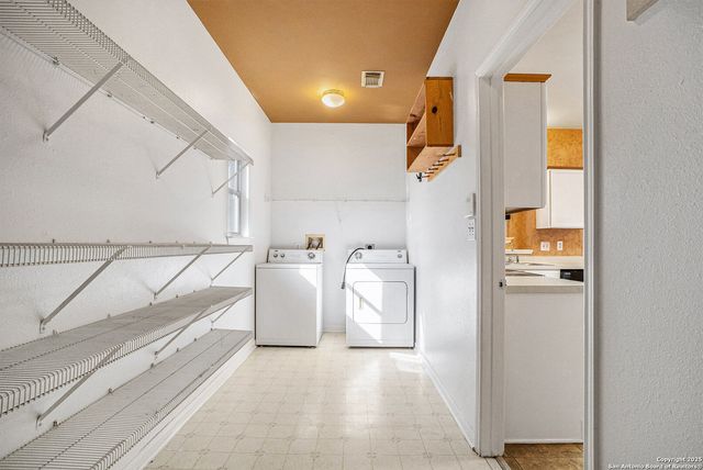 59 Lockspring, San Antonio, TX 78254