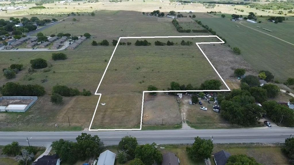 TBD Highway 77, Schulenburg, TX 78956