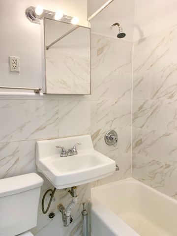 125 E 90th St Apt 4A, New York City, NY 10128