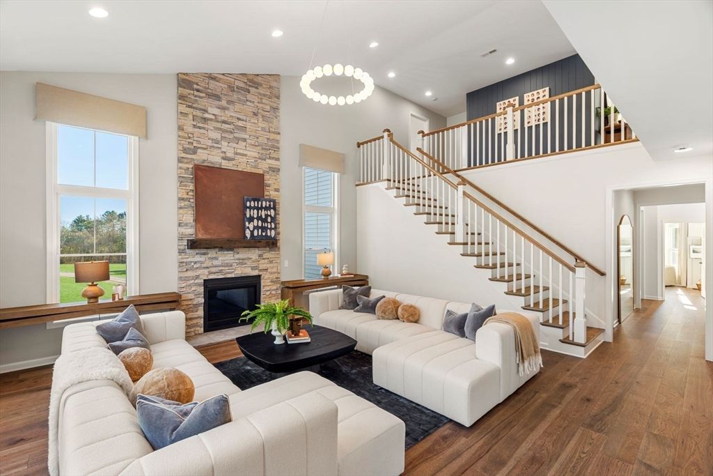 29 Germain Way 3, Norton, MA 02766