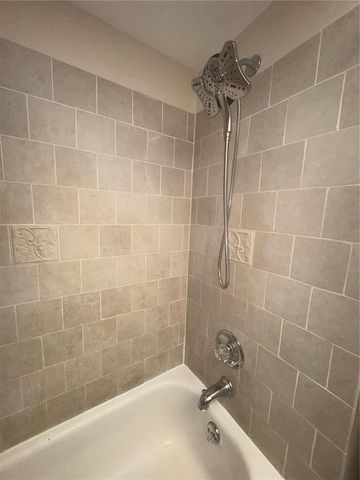 5860 38TH AVENUE N 29, St Petersburg, FL 33710