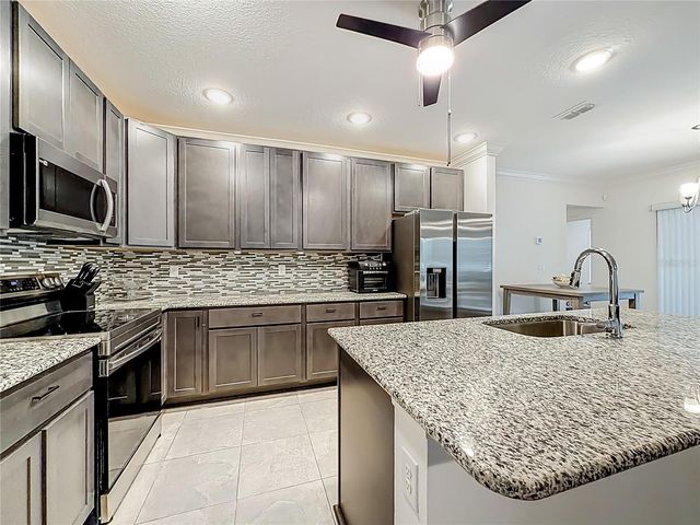 17479 MACASSAR ROAD, Weeki Wachee, FL 34614