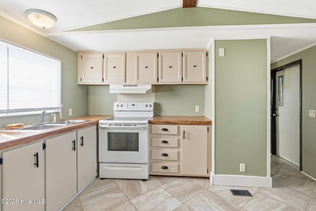 131 Driggers Drive, Hamlet, NC 28345