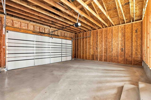 133 Esperanza DR, Bastrop, TX 78602