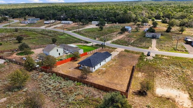 133 Esperanza DR, Bastrop, TX 78602
