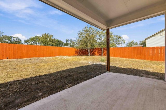 133 Esperanza DR, Bastrop, TX 78602