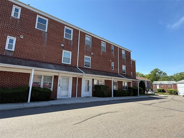 67-45A Cloverdale Lane 167, Bayside, NY 11364