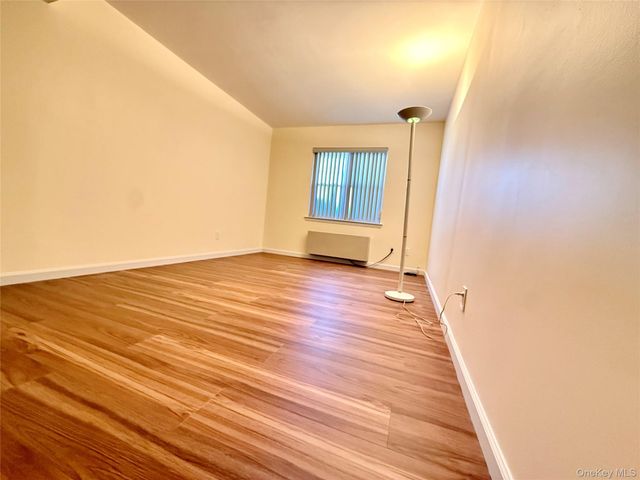 67-45A Cloverdale Lane 167, Bayside, NY 11364