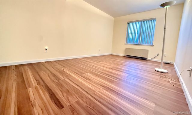 67-45A Cloverdale Lane 167, Bayside, NY 11364