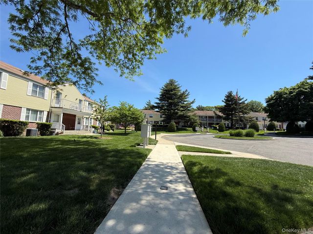 67-45A Cloverdale Lane 167, Bayside, NY 11364