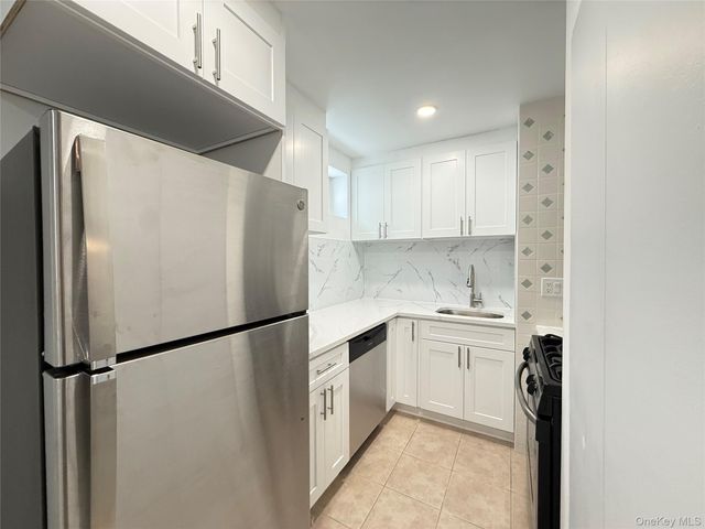 67-45A Cloverdale Lane 167, Bayside, NY 11364