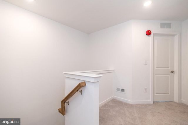 910 MAGNOLIA LN, Spring City, PA 19475