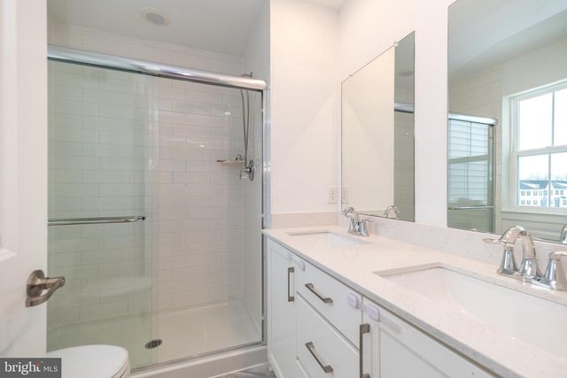 910 MAGNOLIA LN, Spring City, PA 19475