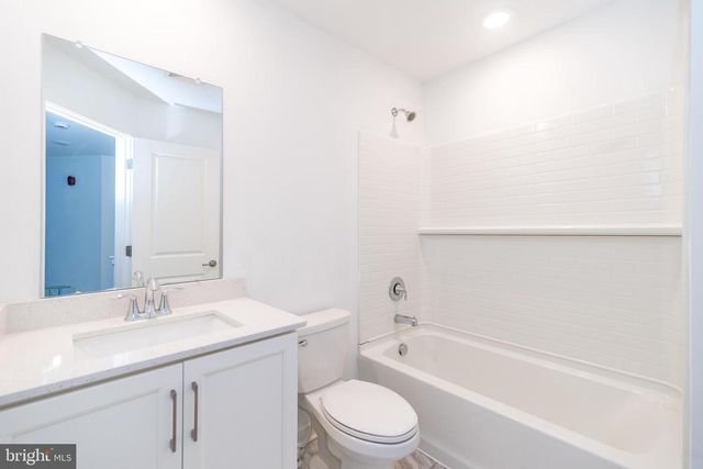 910 MAGNOLIA LN, Spring City, PA 19475