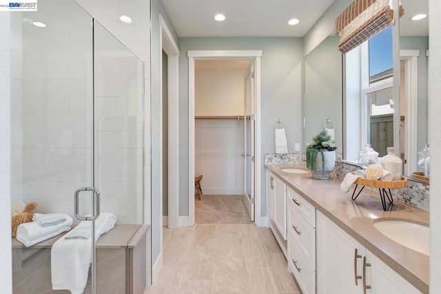 1319 Marceline Drive, Manteca, CA 95336