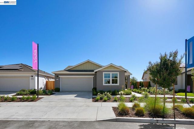 1319 Marceline Drive, Manteca, CA 95336