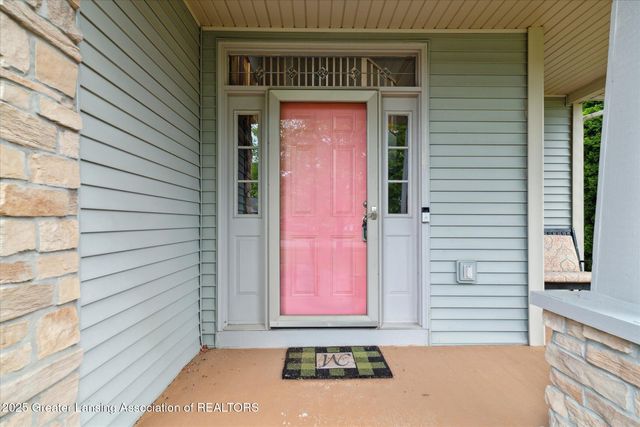 11610 Hibiscus Lane, Grand Ledge, MI 48837